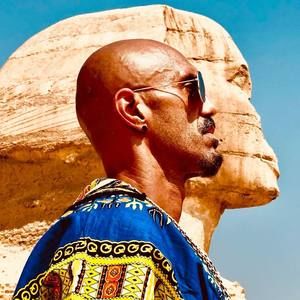 Meet your Posher, Cal